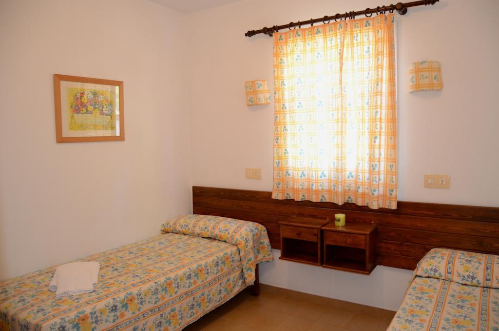 卡拉加尔达纳Menorca Bonavista公寓 客房 照片
